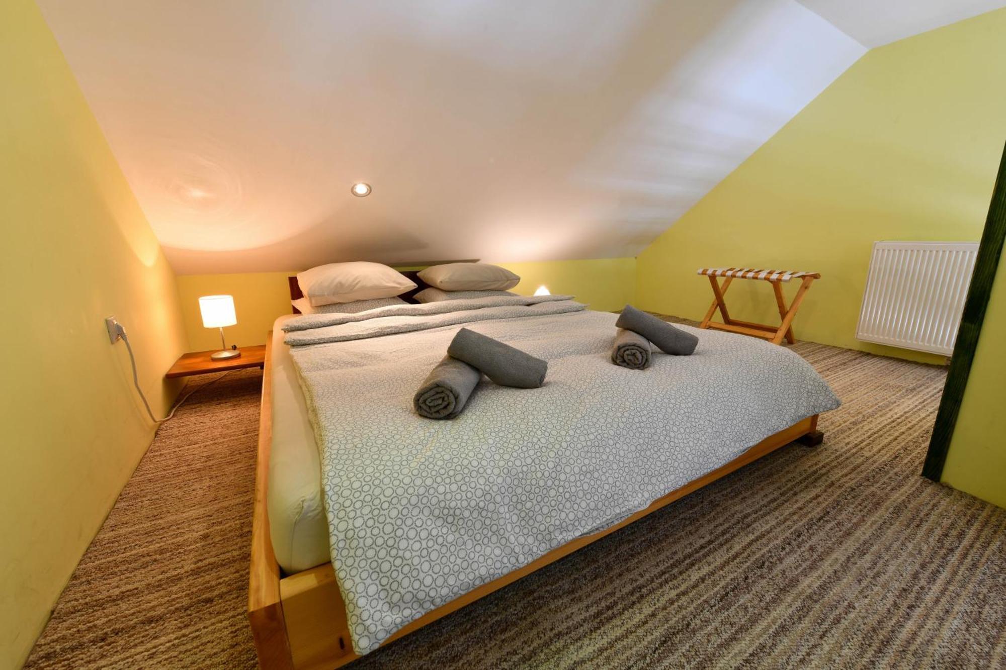 Accommodation "Old Town Dreznik" Rakovica Bagian luar foto